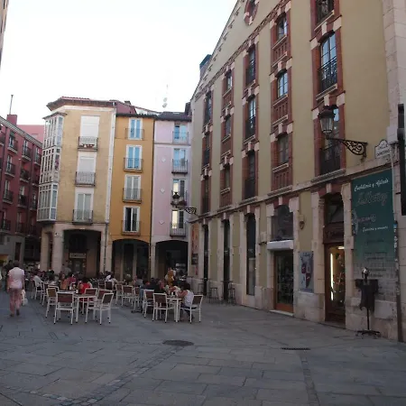 Parejas Apartment *